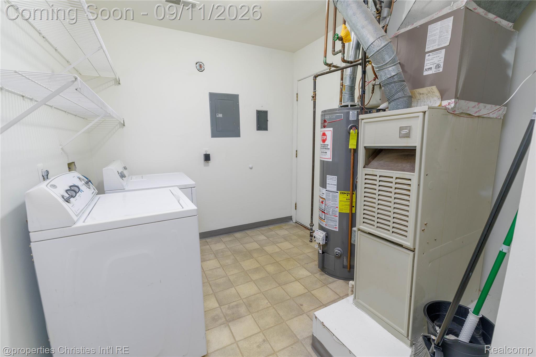 6600 Ridgefield Circle Property Photo 20