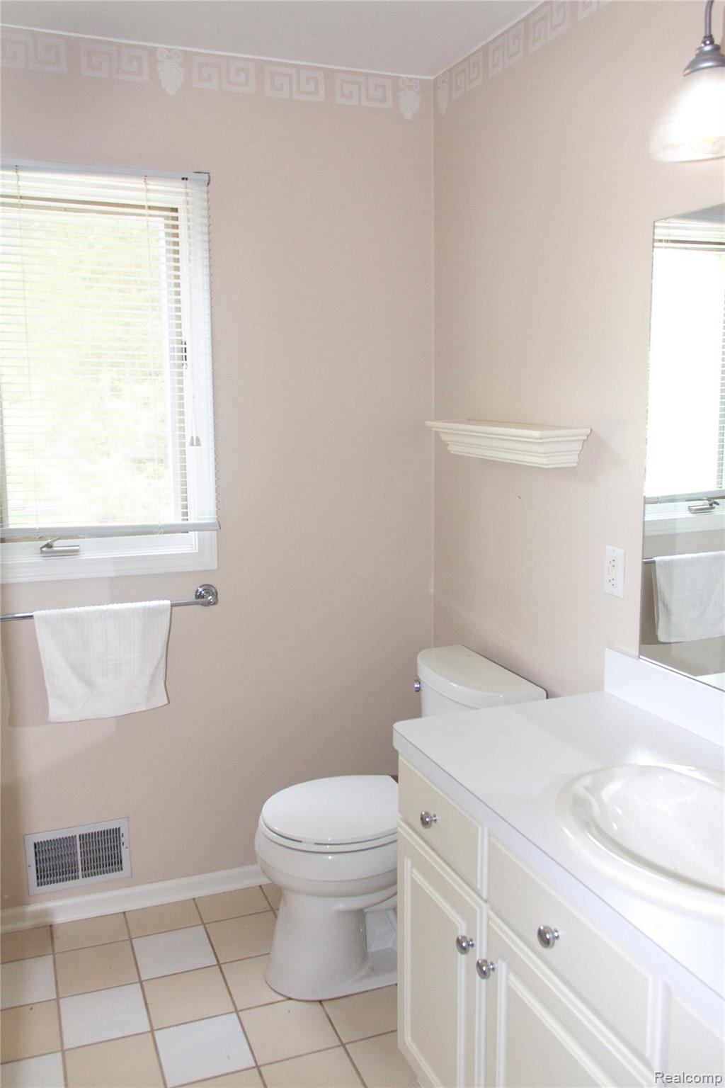 7781 Partridge Hill Drive Property Photo 20