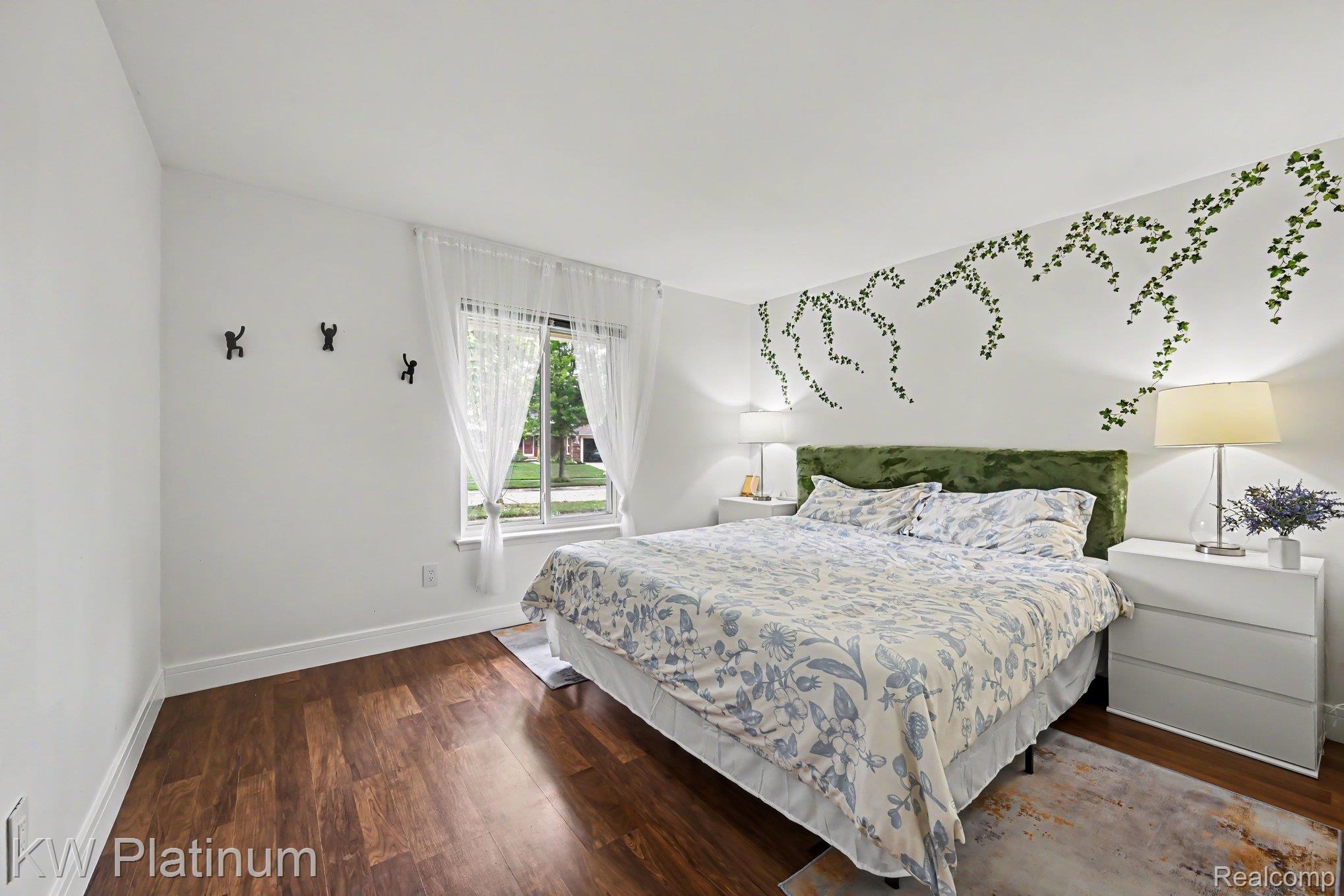 43957 Southampton Drive Property Photo 21