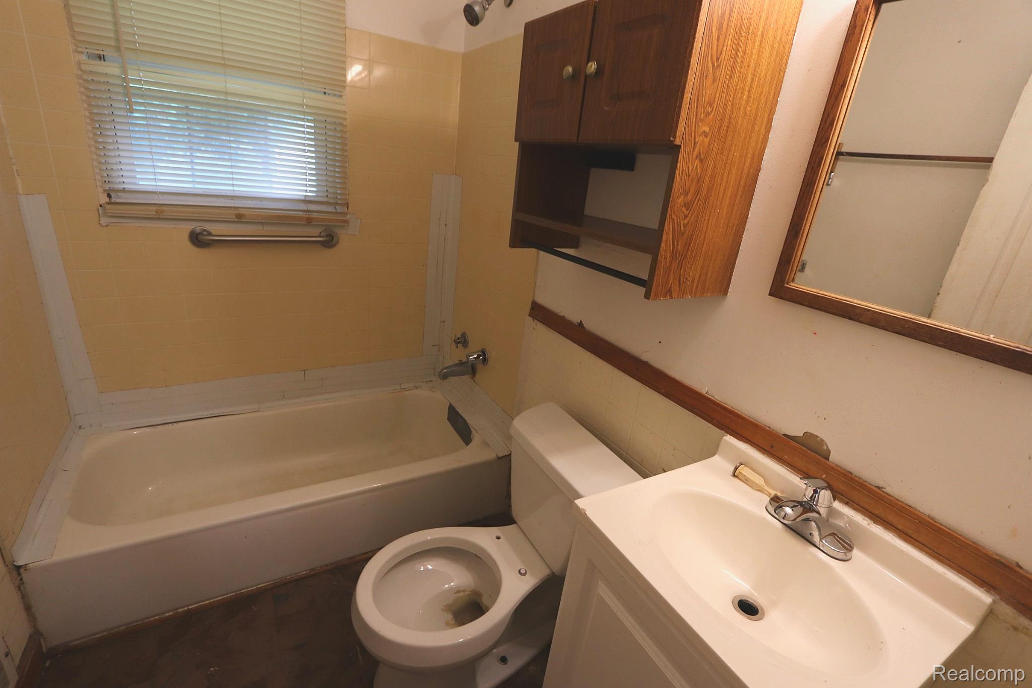 18317 Dalby Property Photo 24