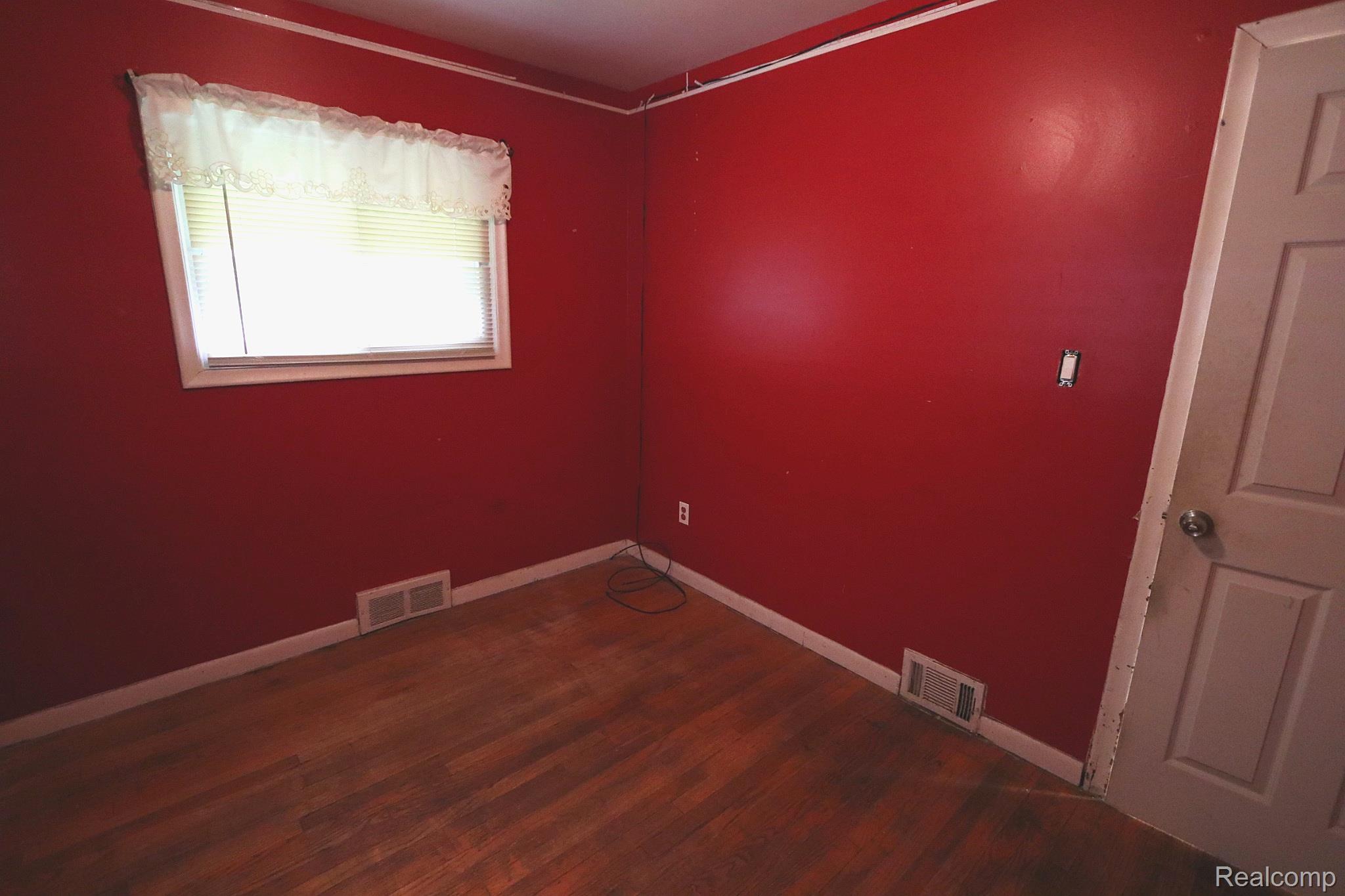 18317 Dalby Property Photo 27