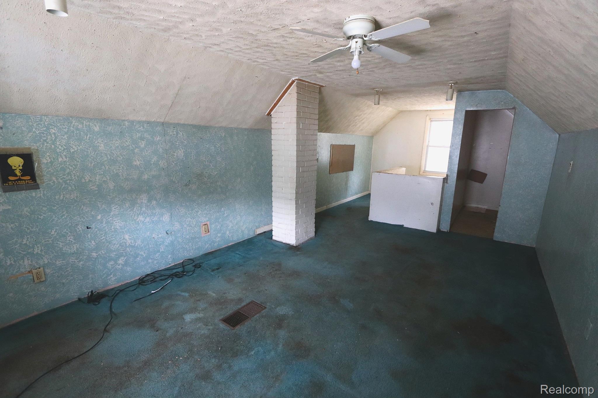 18317 Dalby Property Photo 33