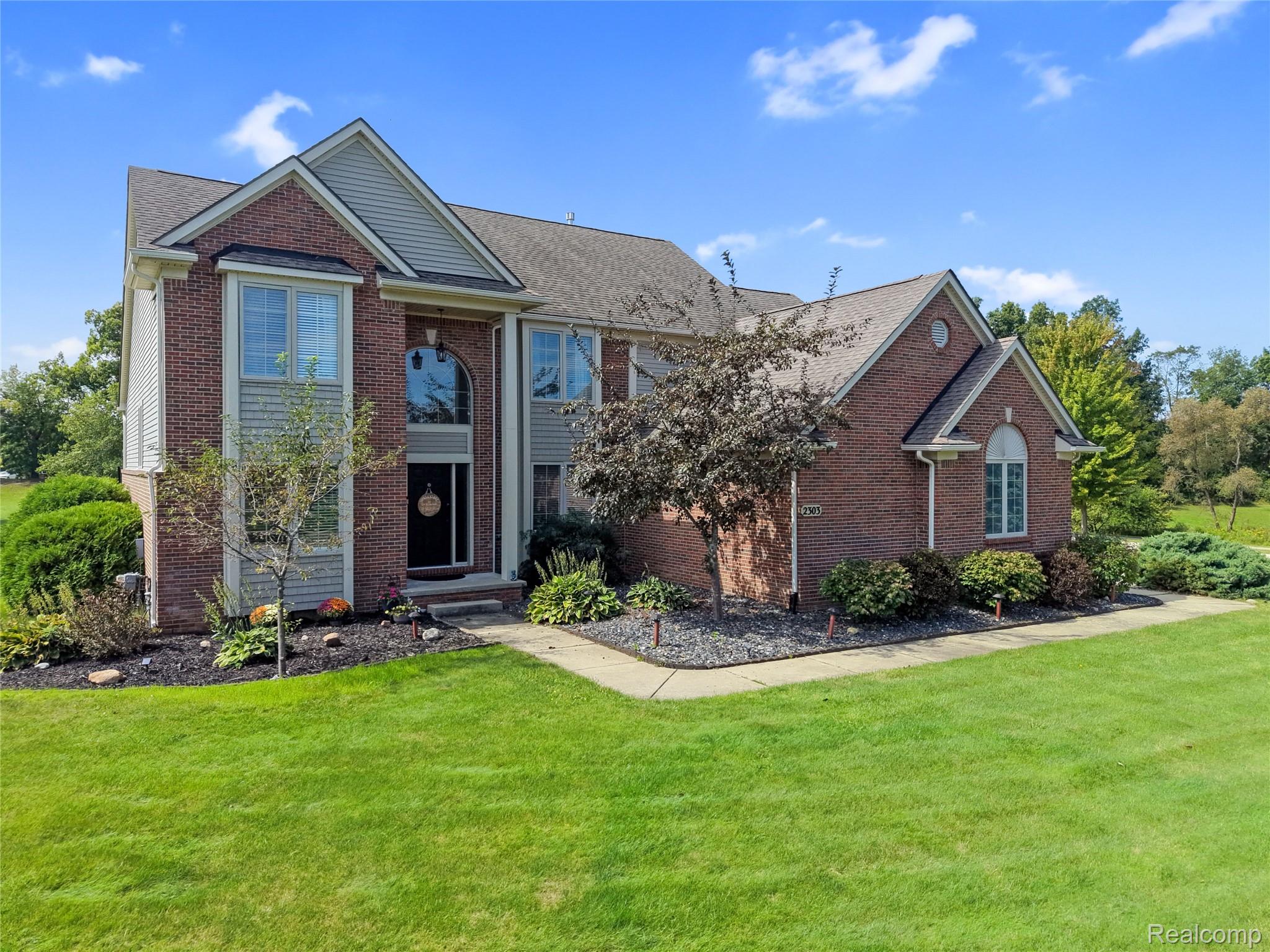 2303 Arciero Court Property Photo 1