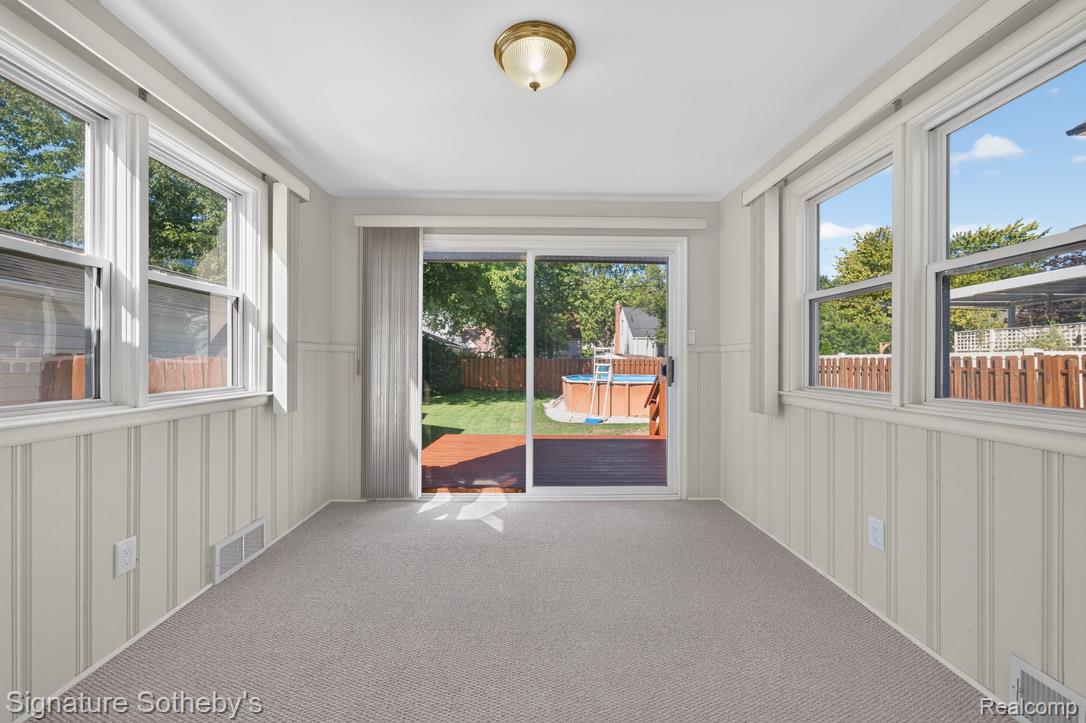 4139 Griffith Avenue Property Photo 18