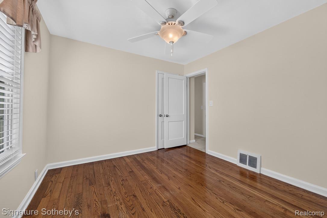 4139 Griffith Avenue Property Photo 26