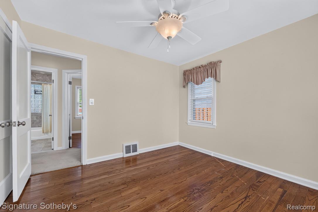 4139 Griffith Avenue Property Photo 27
