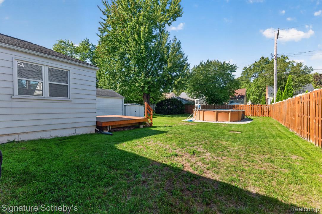 4139 Griffith Avenue Property Photo 37