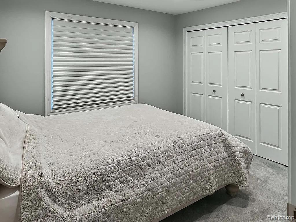 1555 Thompson Road Property Photo 8