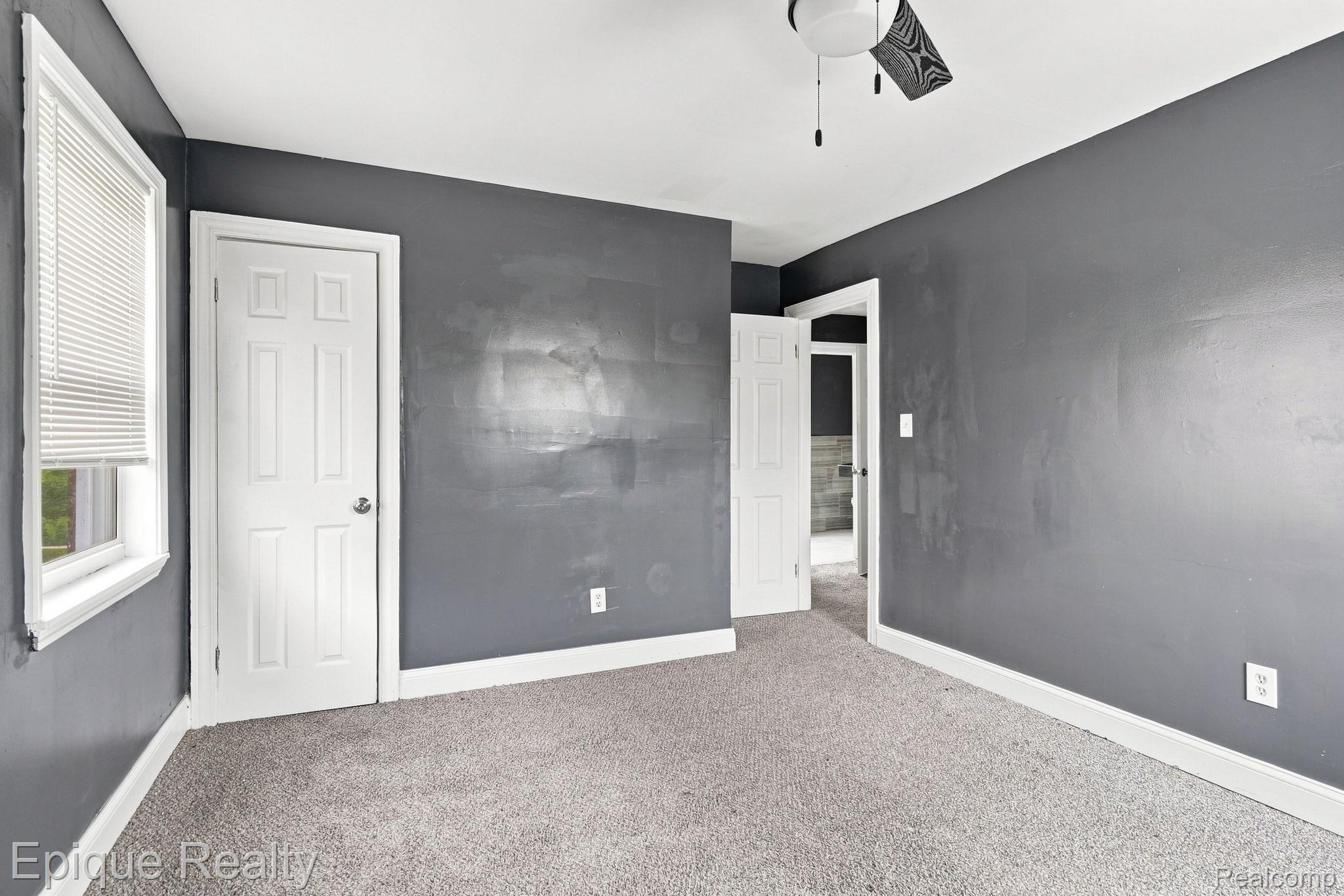 17377 Pennington Drive Property Photo 13