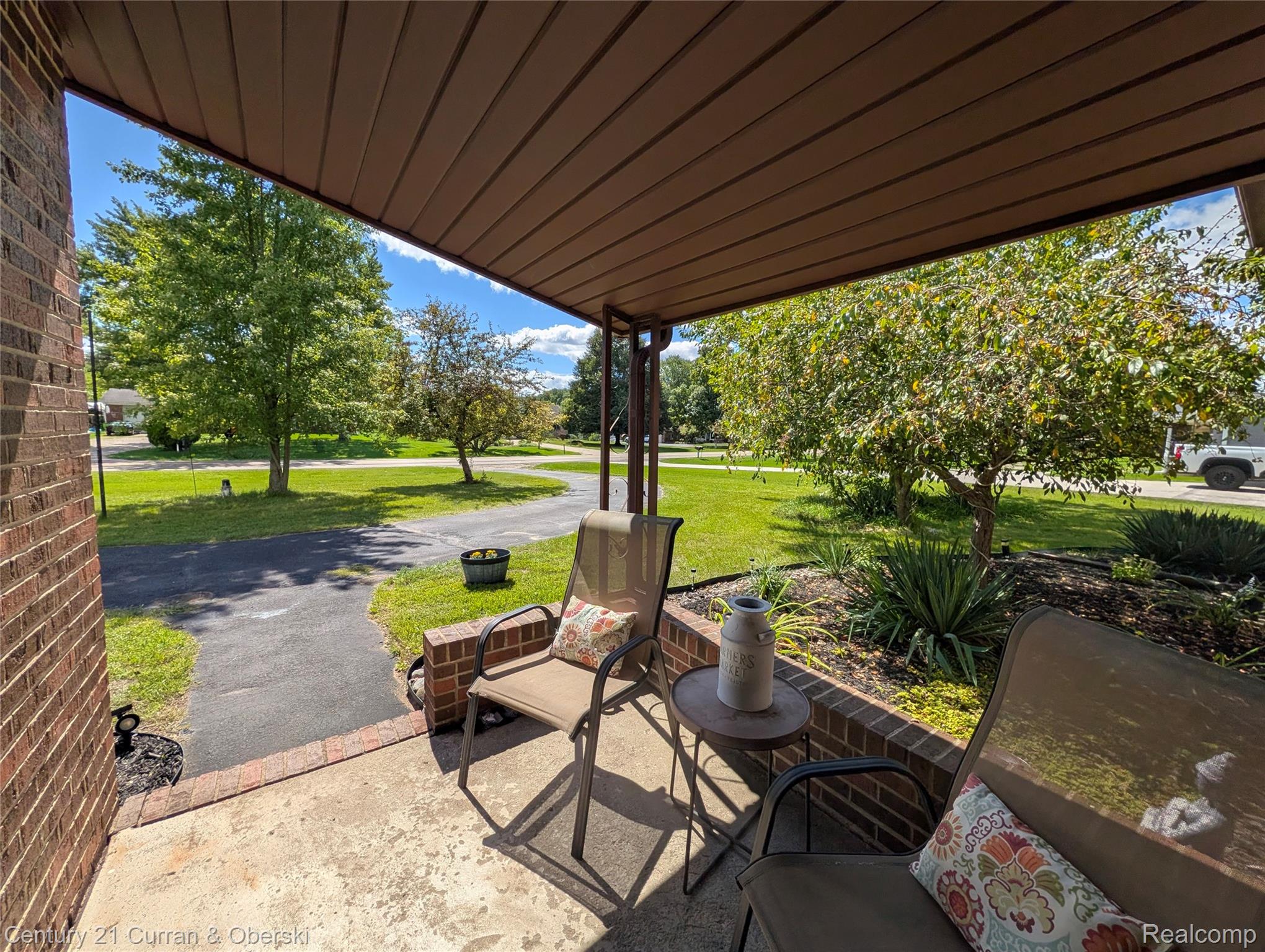9371 Bennett Lake Road Property Photo 3