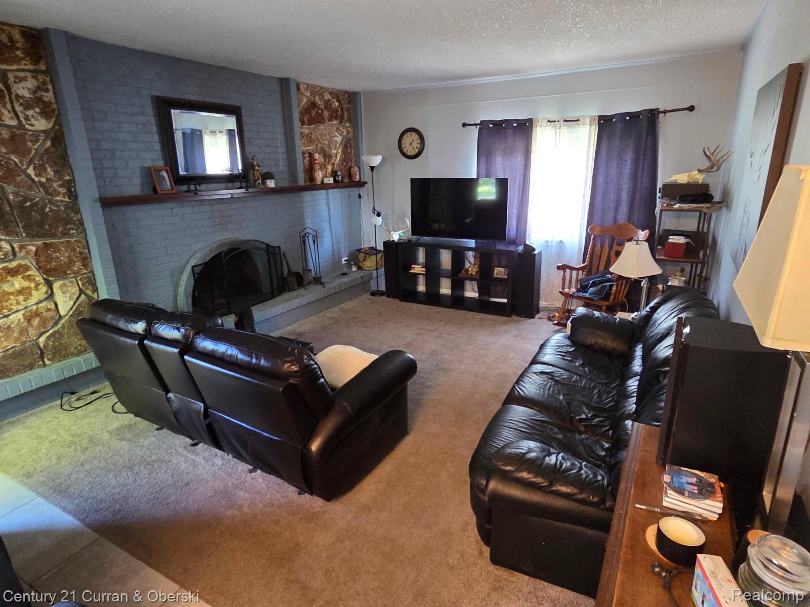 9371 Bennett Lake Road Property Photo 17