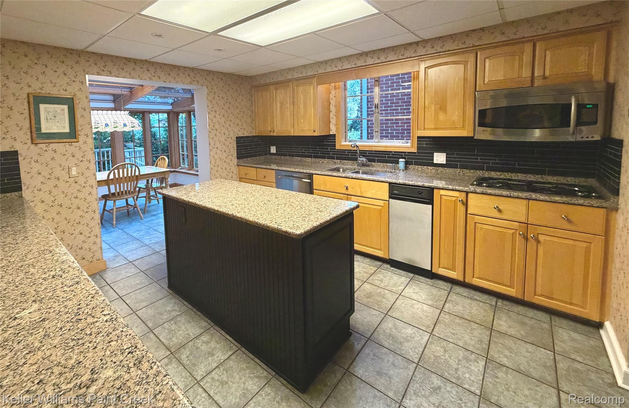 1405 Wellesley Drive Property Photo 15