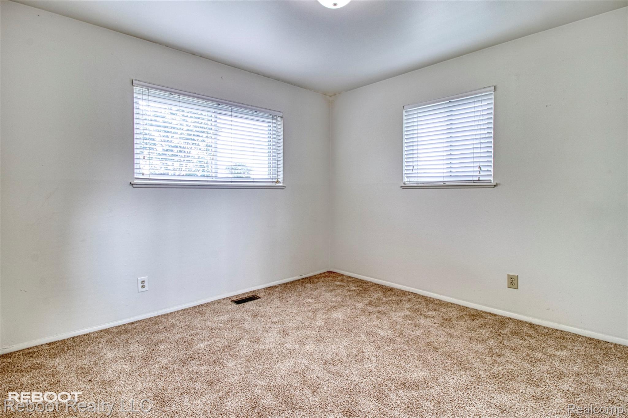 32339 Chalfonte Drive Property Photo 16