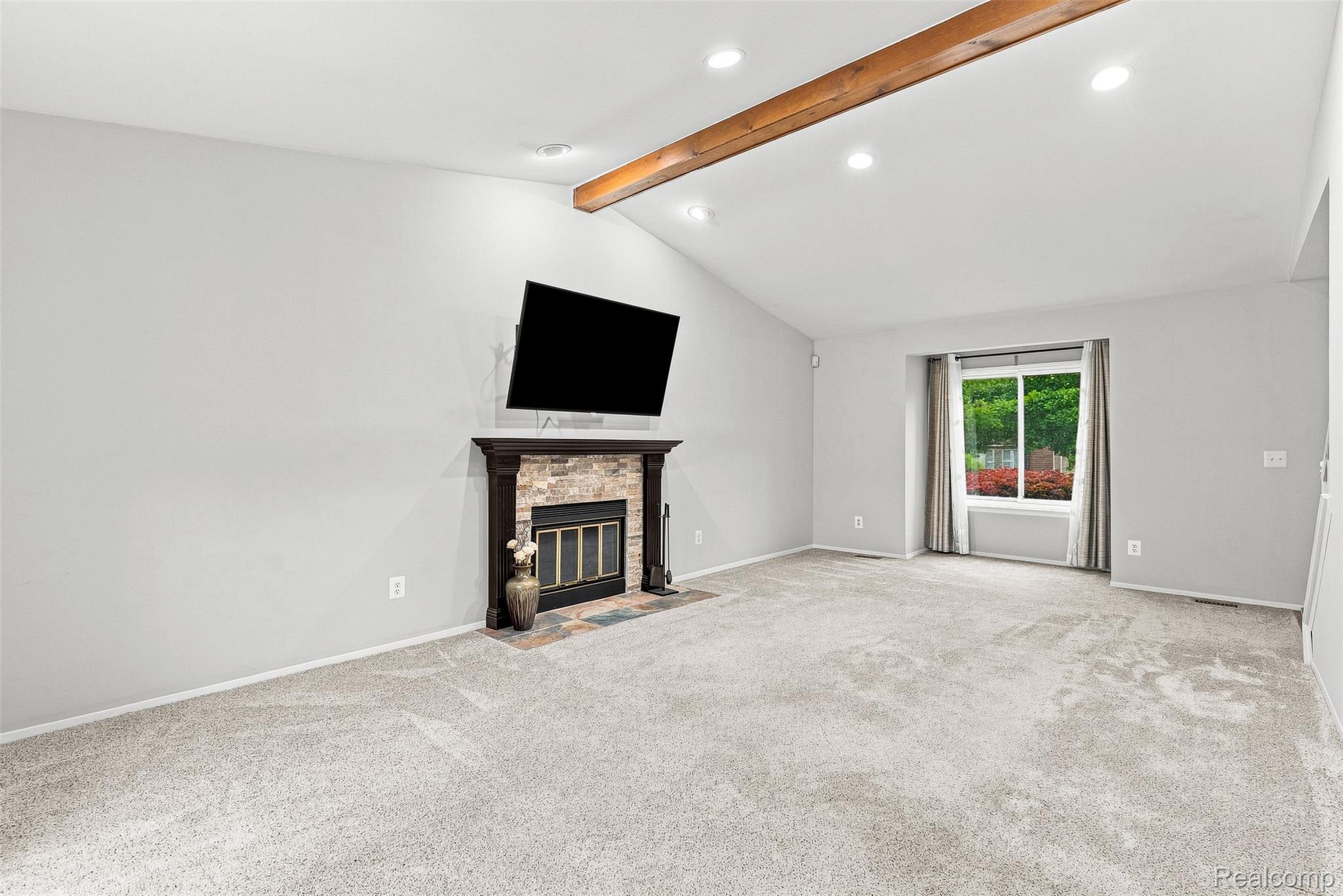2326 Highsplint Drive Property Photo 14