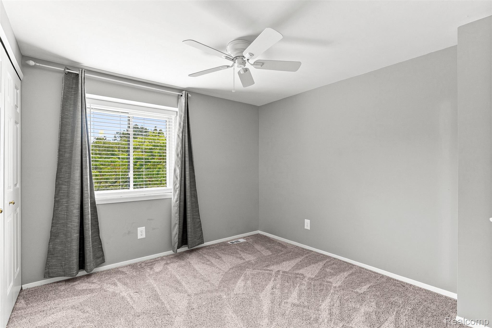 2326 Highsplint Drive Property Photo 33