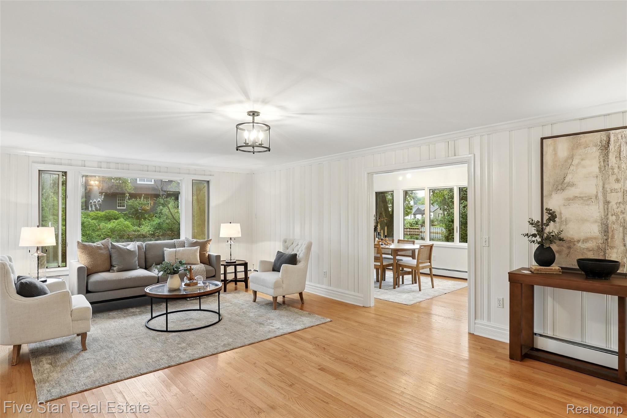 9045 Commerce Road Property Photo 11