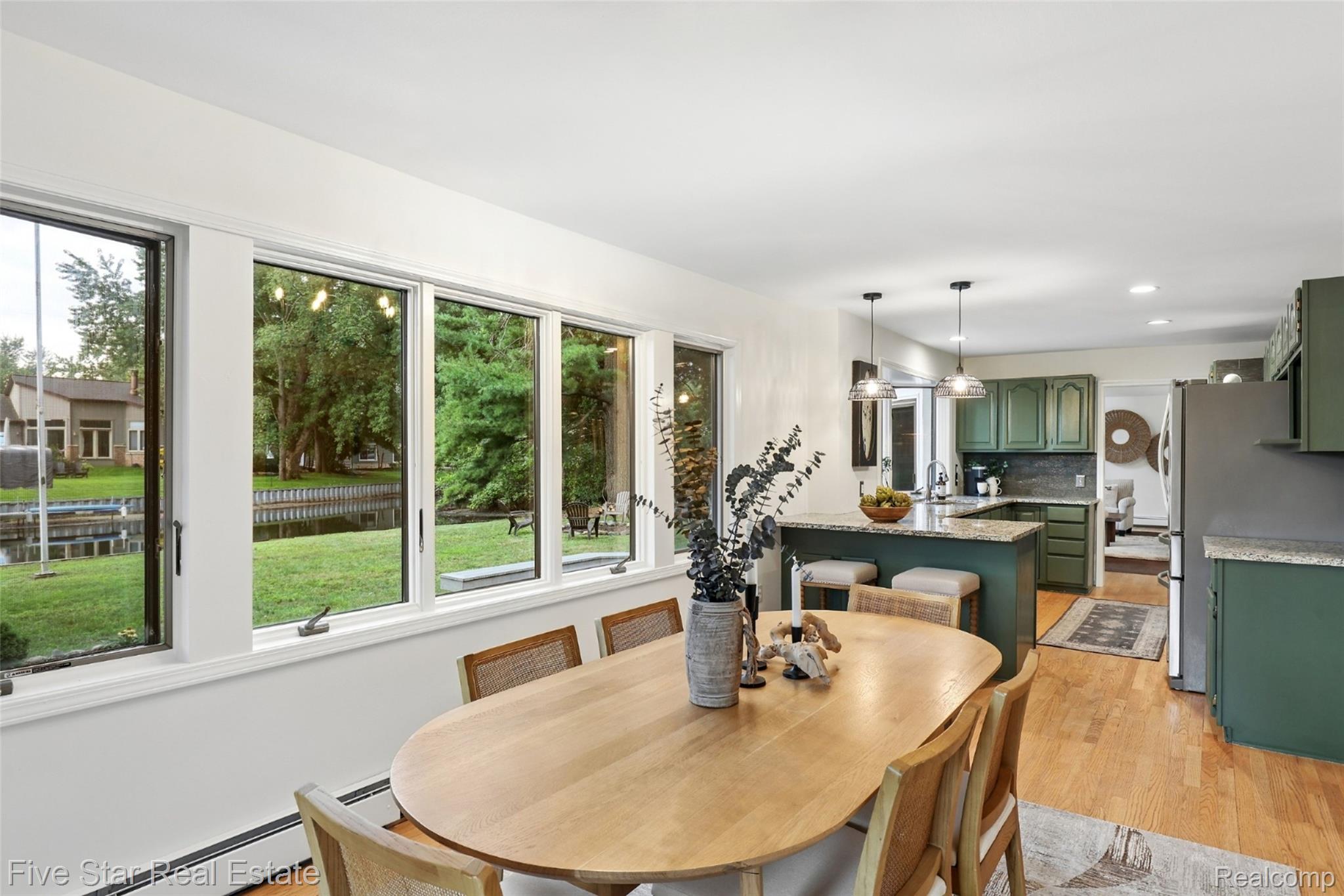 9045 Commerce Road Property Photo 17