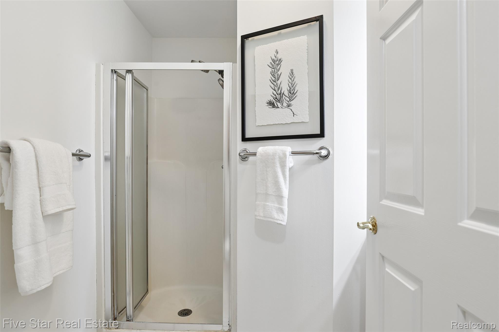 9045 Commerce Road Property Photo 32