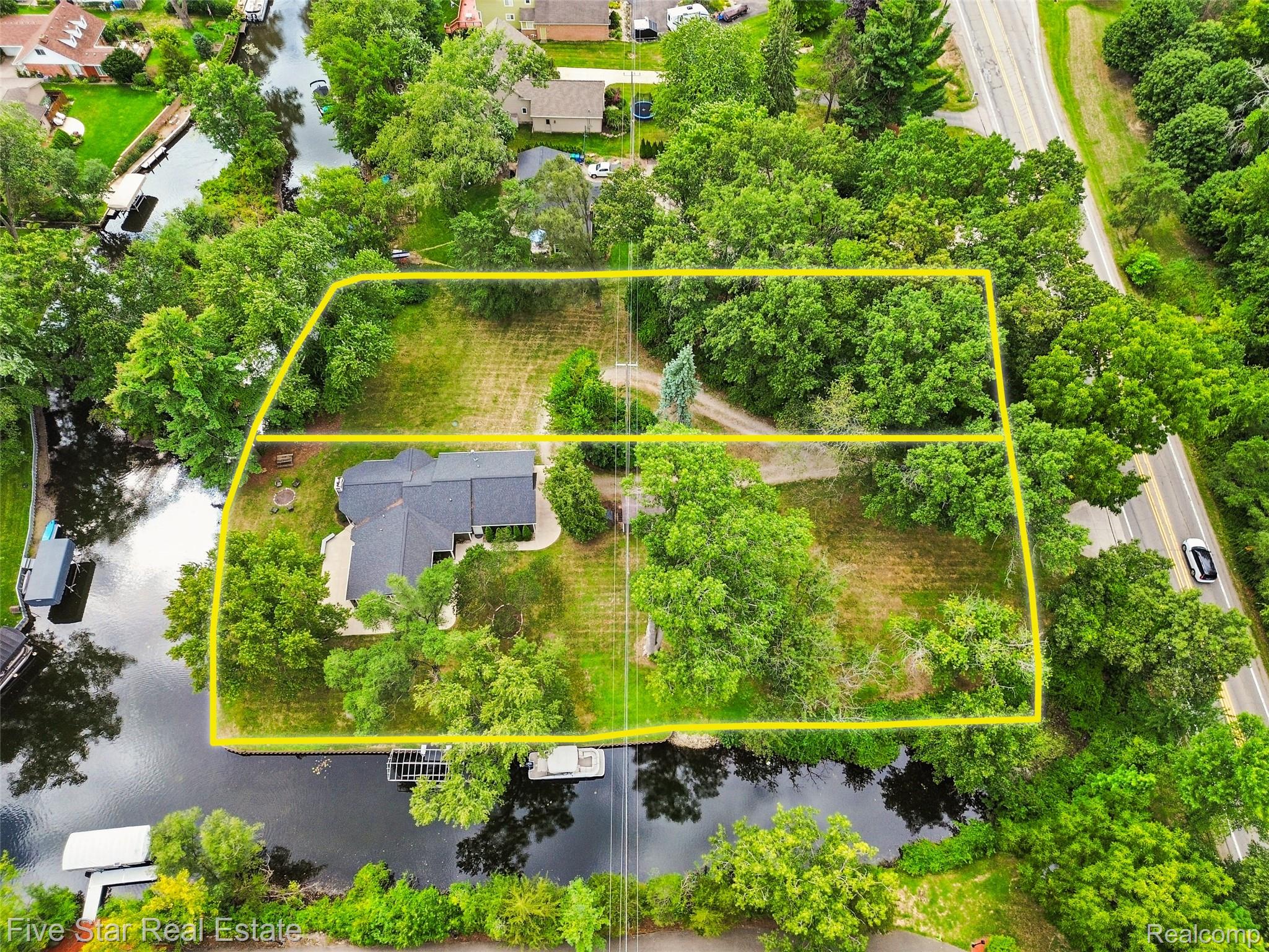9045 Commerce Road Property Photo 59