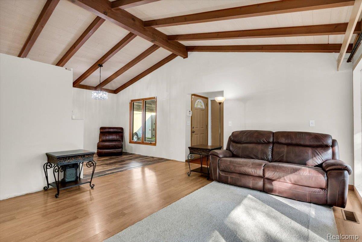 1819 Carmanbrook Parkway Property Photo 8