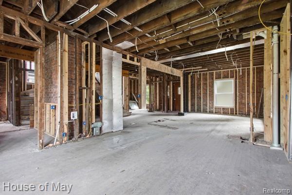 676 Atkinson Street Property Photo 5