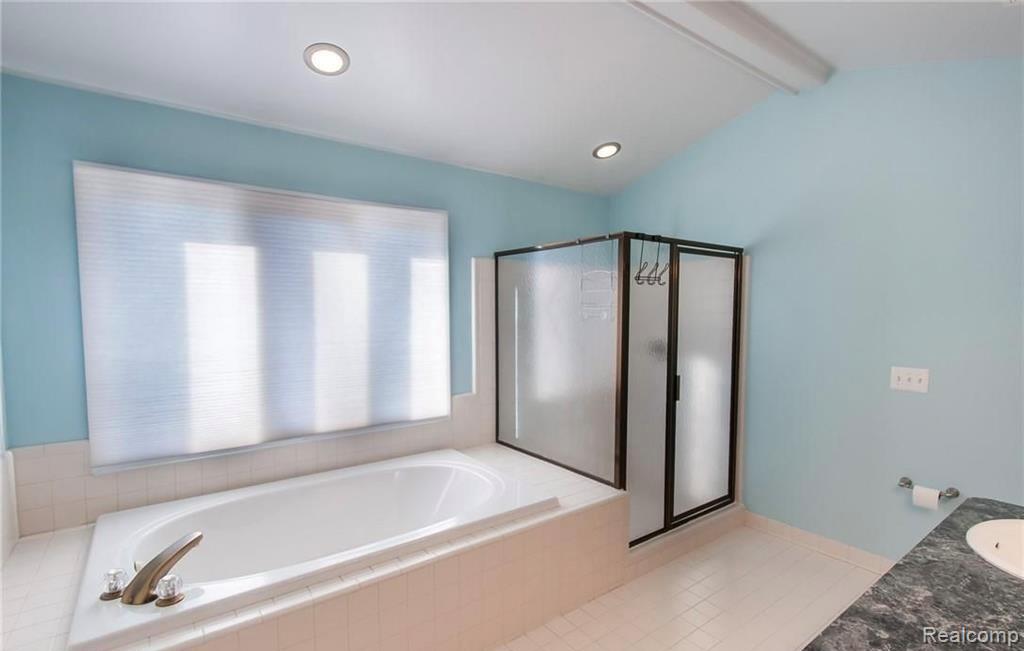 46793 Springwood Drive Property Photo 7