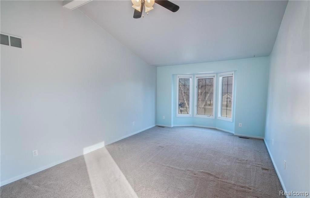 46793 Springwood Drive Property Photo 10