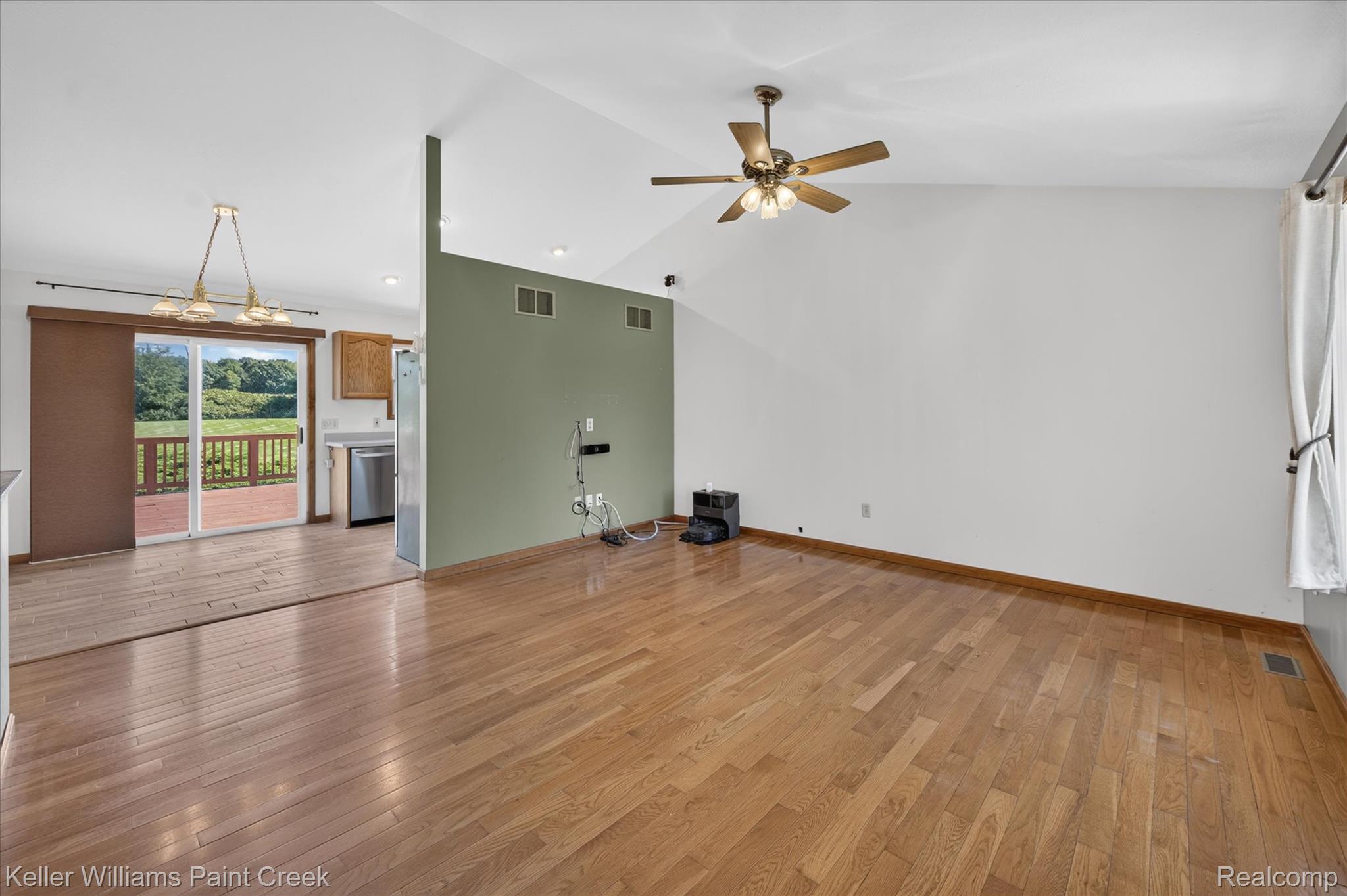 9045 Lemon Road Property Photo 9