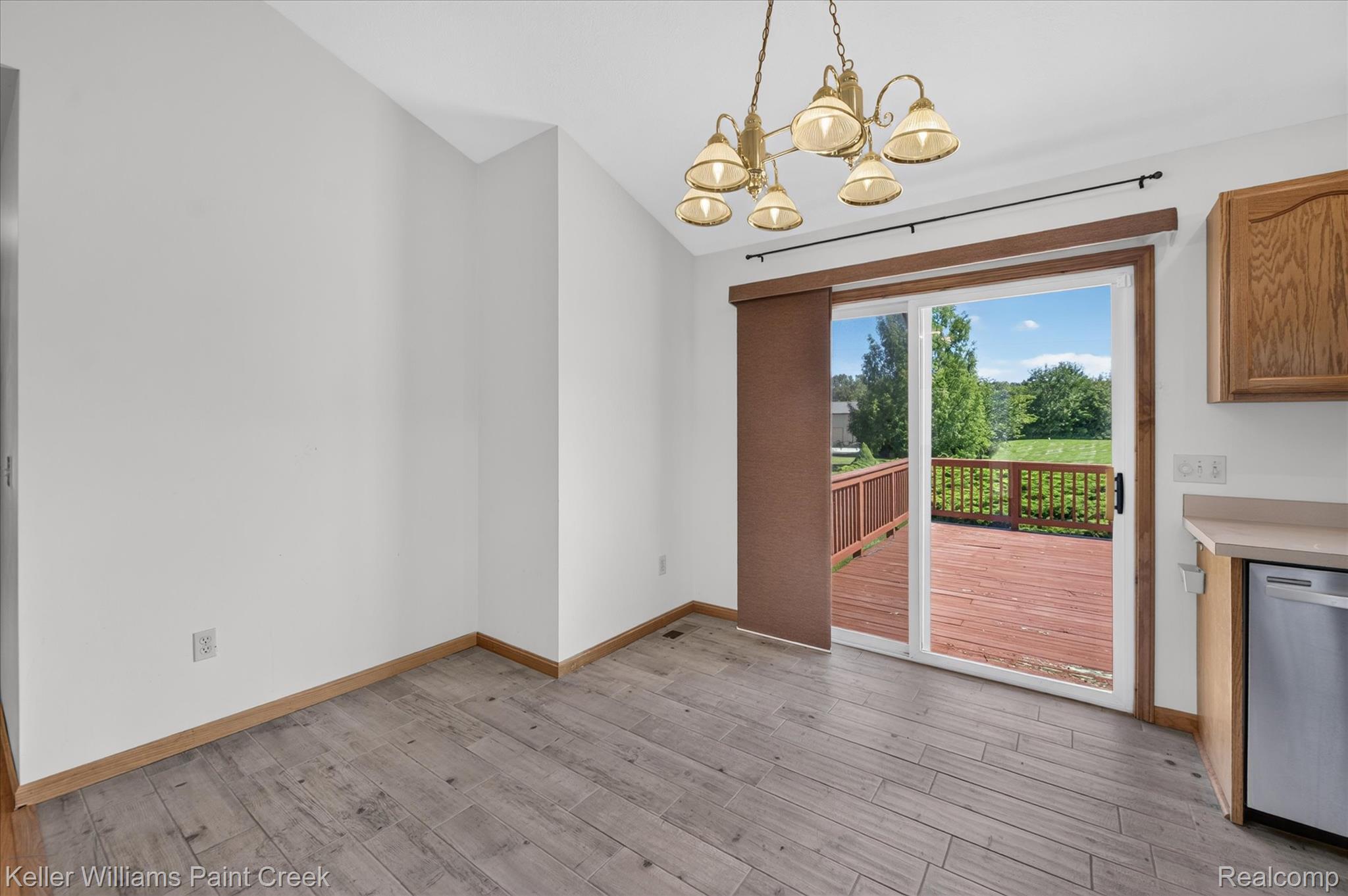 9045 Lemon Road Property Photo 11