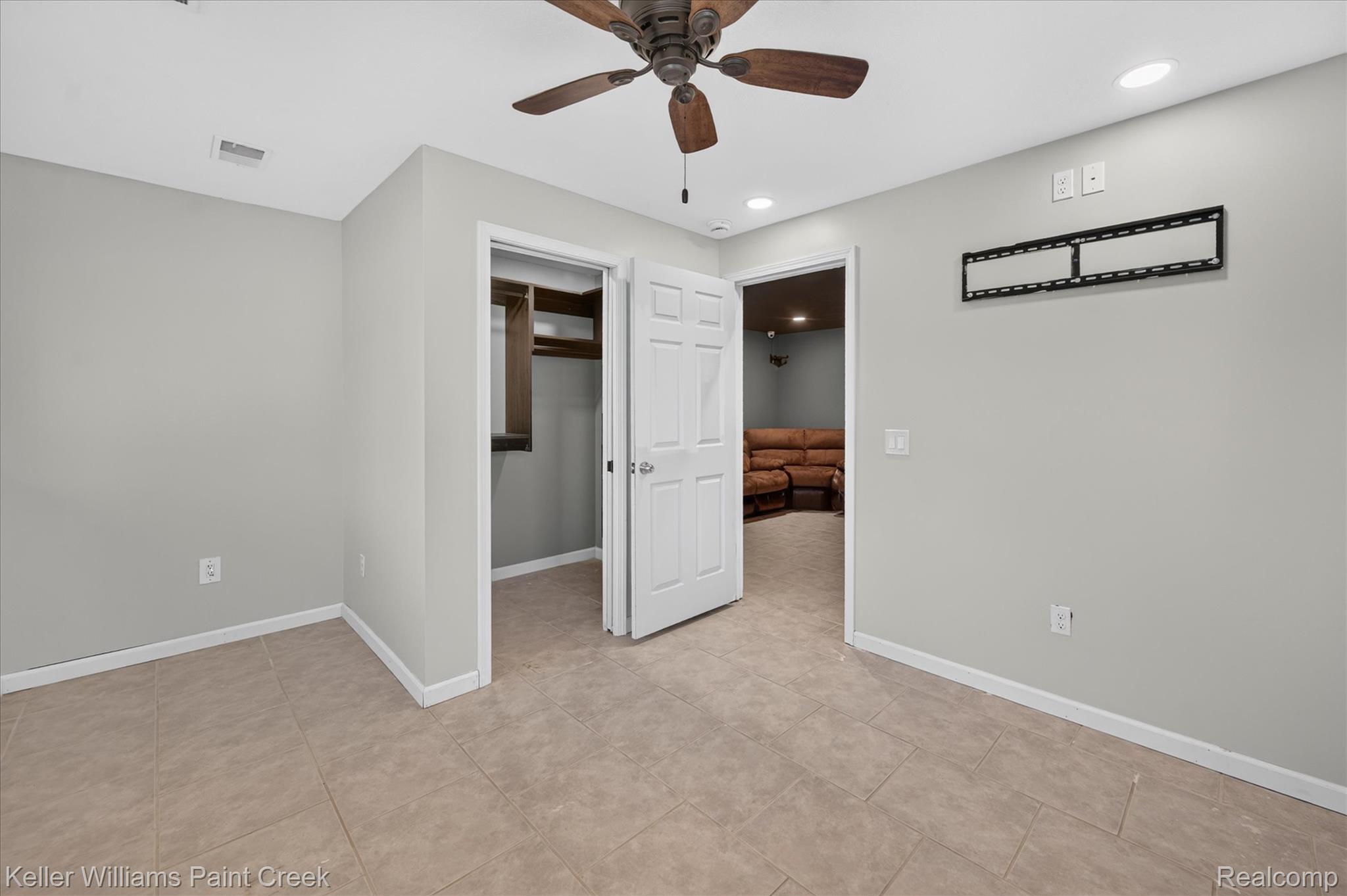 9045 Lemon Road Property Photo 28