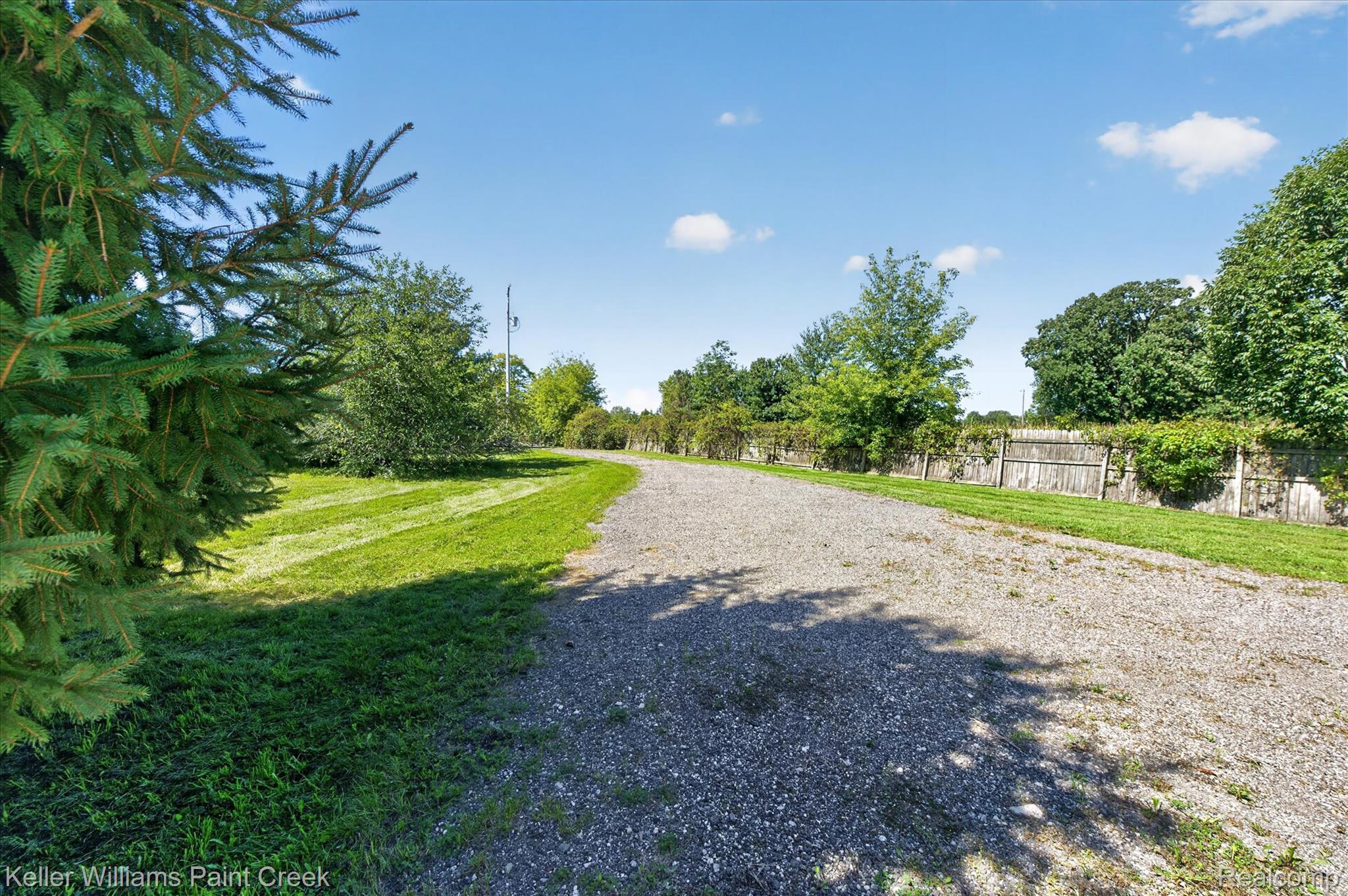 9045 Lemon Road Property Photo 49