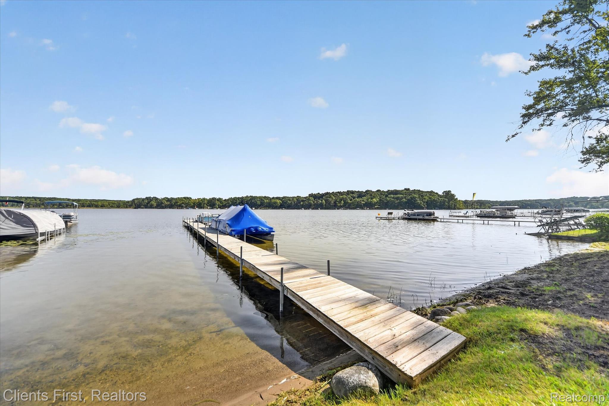 14344 Edgewater Drive Property Photo 27