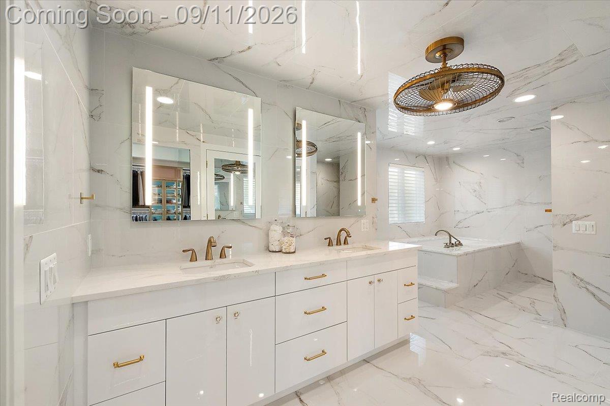 523 Renshaw Street Property Photo 20