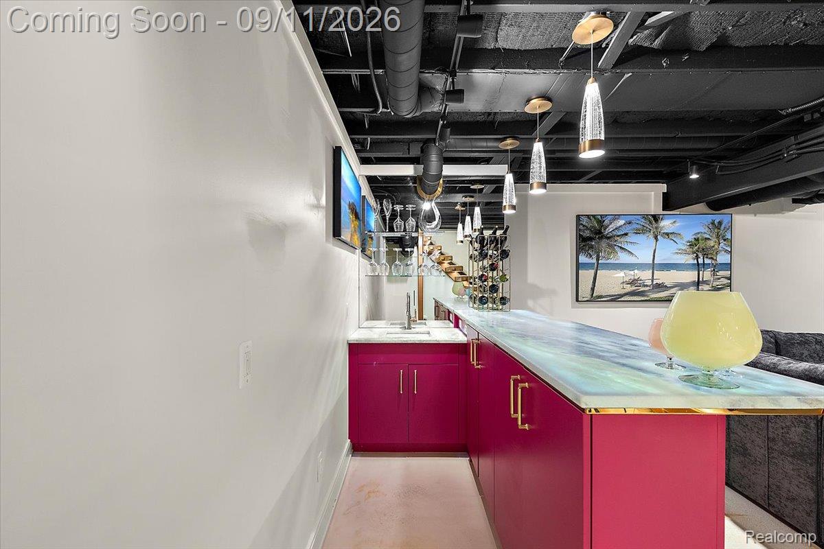 523 Renshaw Street Property Photo 46