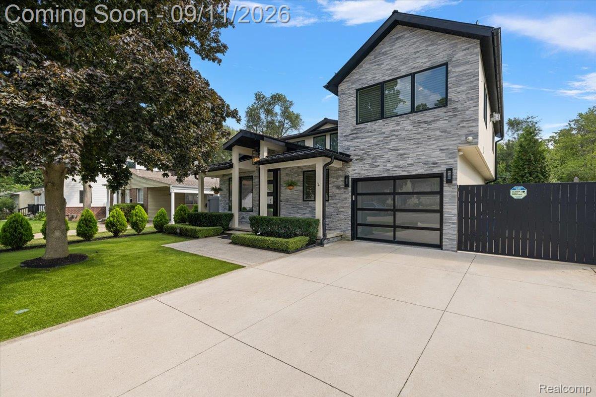 523 Renshaw Street Property Photo 60