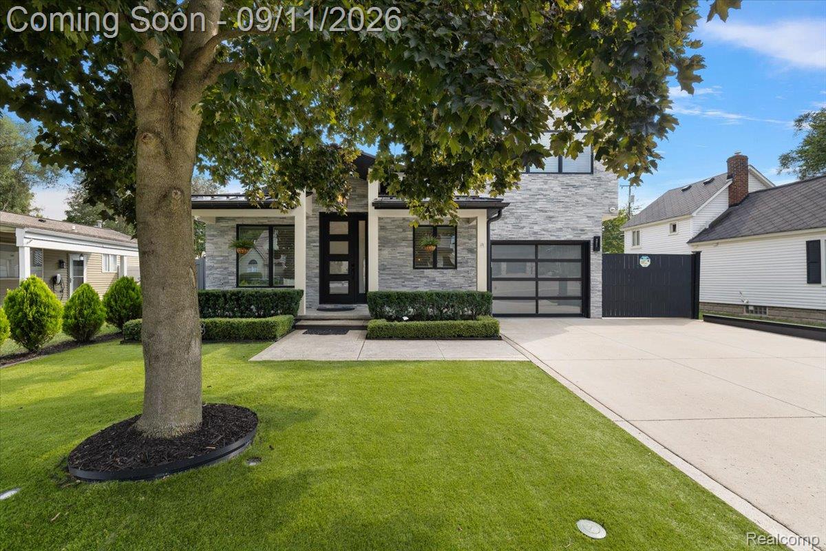 523 Renshaw Street Property Photo 61