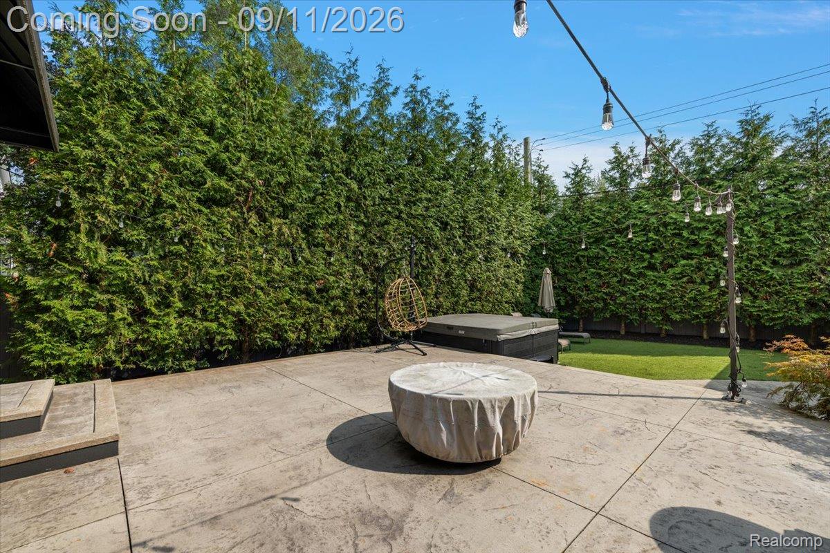 523 Renshaw Street Property Photo 68