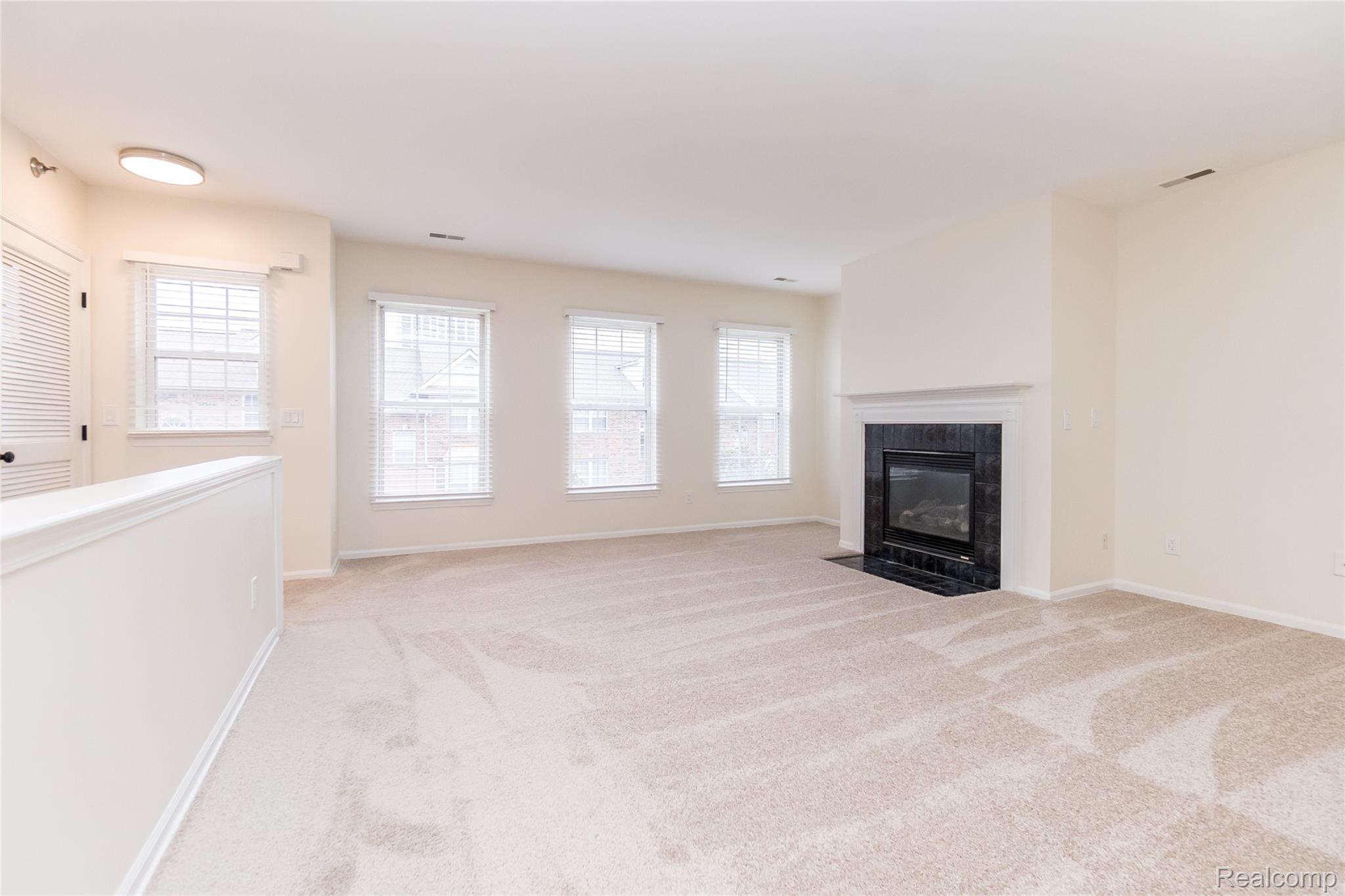 25540 Saint James Property Photo 12