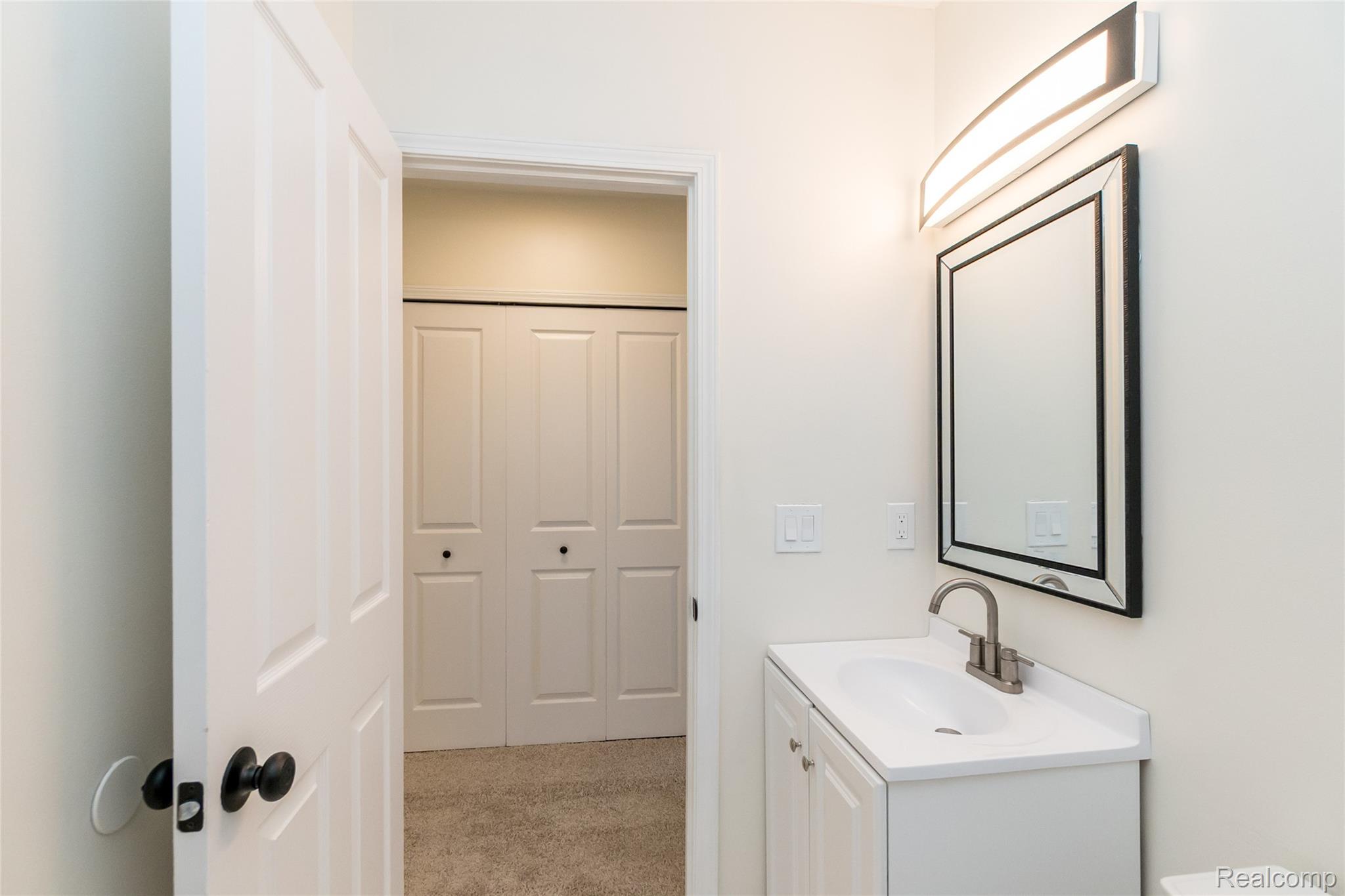 25540 Saint James Property Photo 21