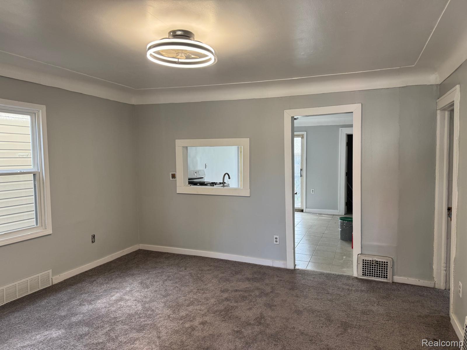 4336 8th Street Property Photo 1