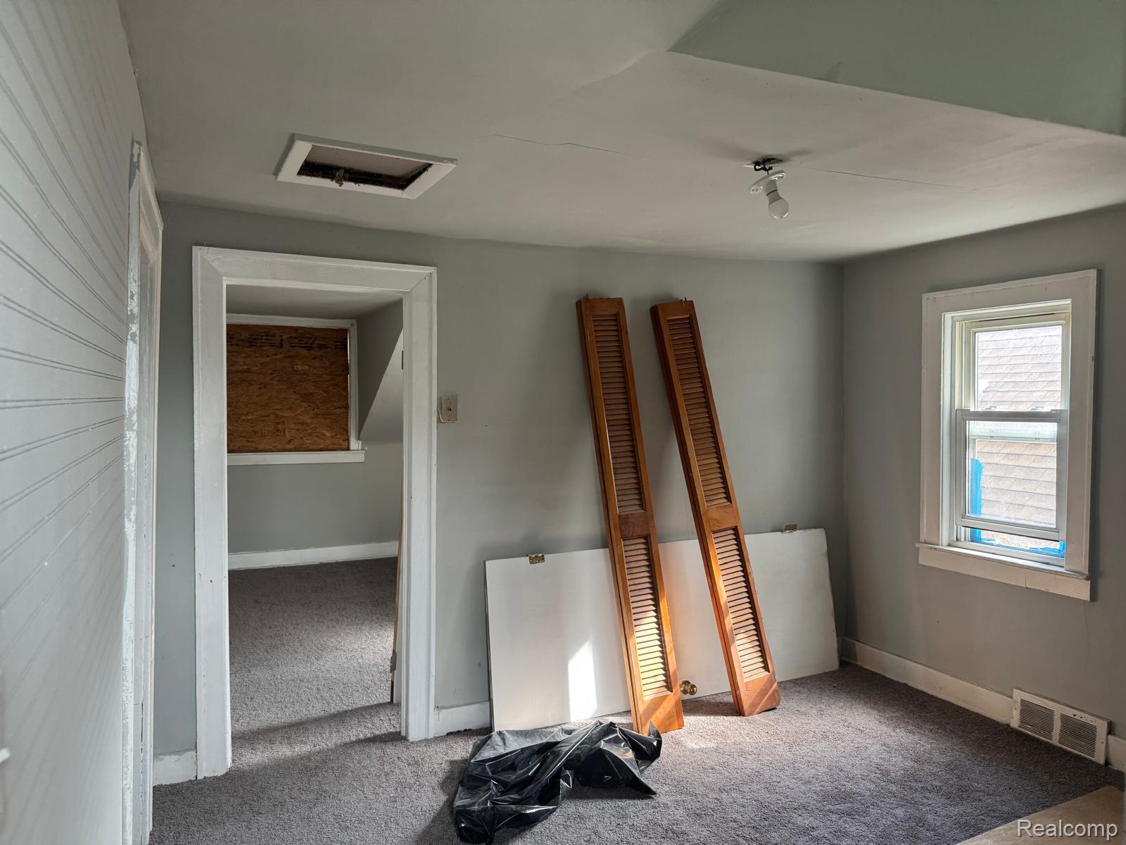4336 8th Street Property Photo 11
