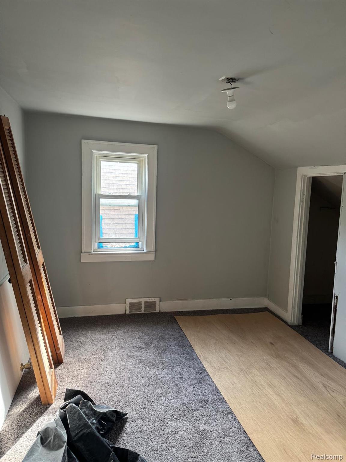 4336 8th Street Property Photo 13