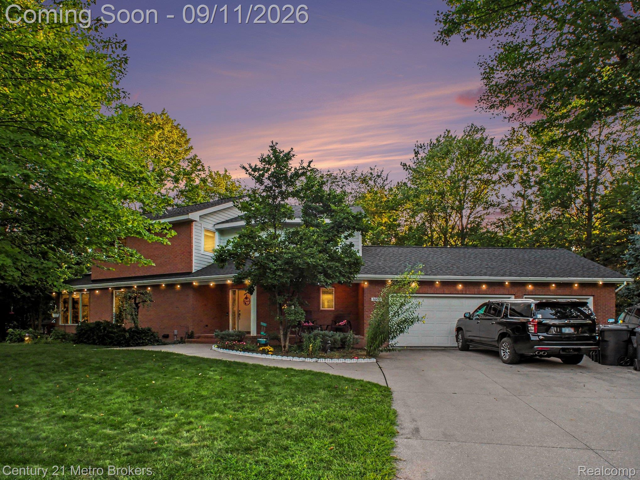 6003 Evergreen Street Property Photo 1