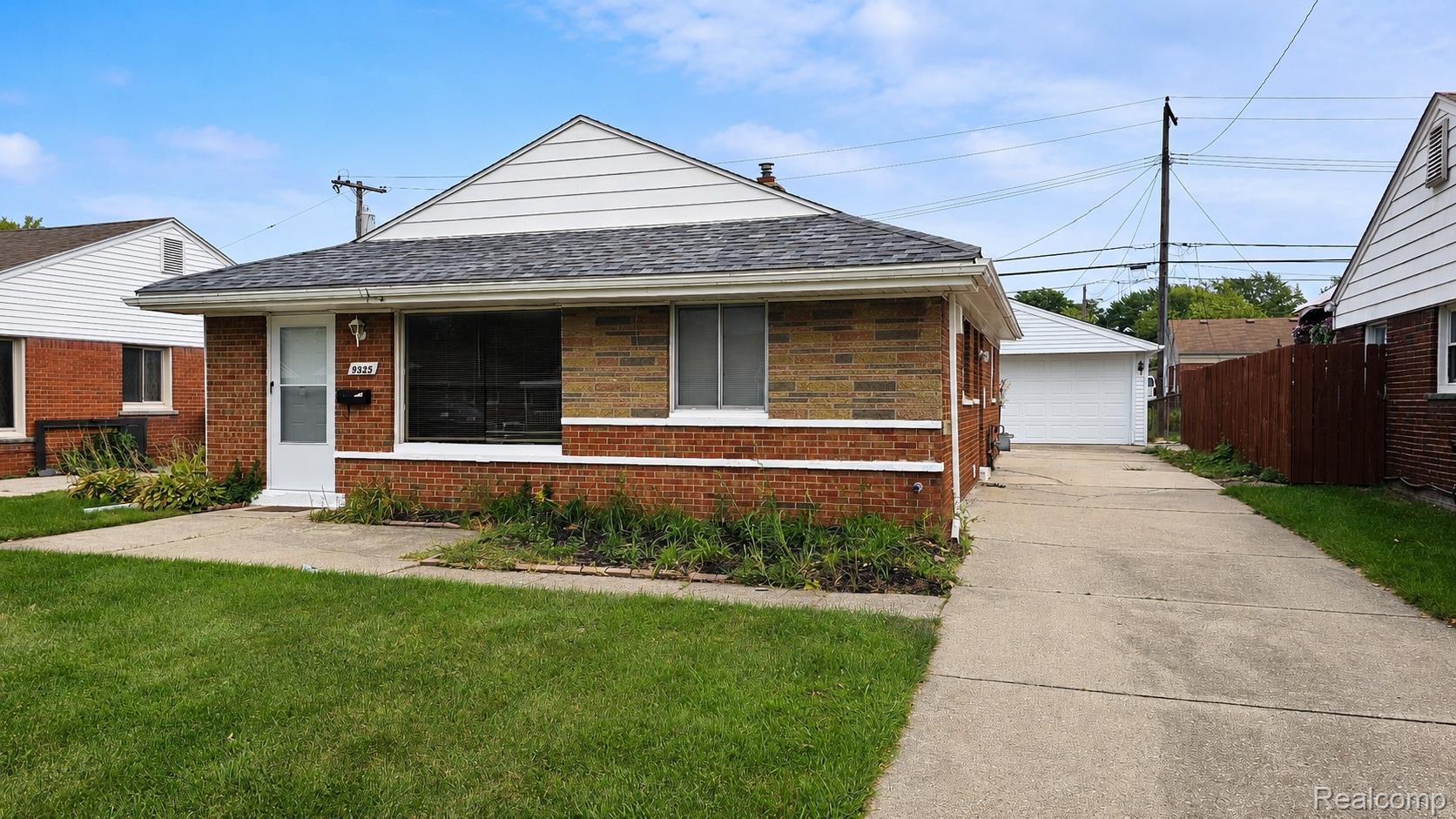9325 Westpoint Street Property Photo 2