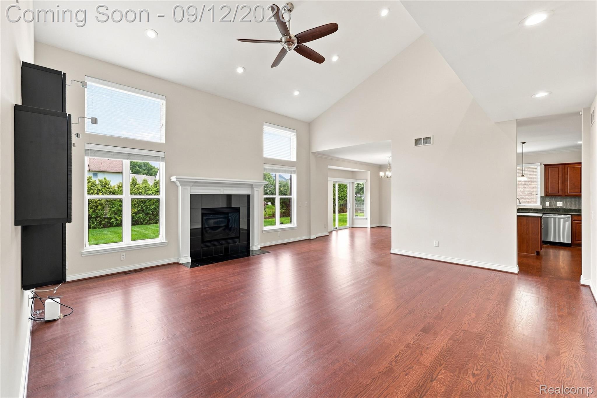 1185 Cambria Drive Property Photo 4