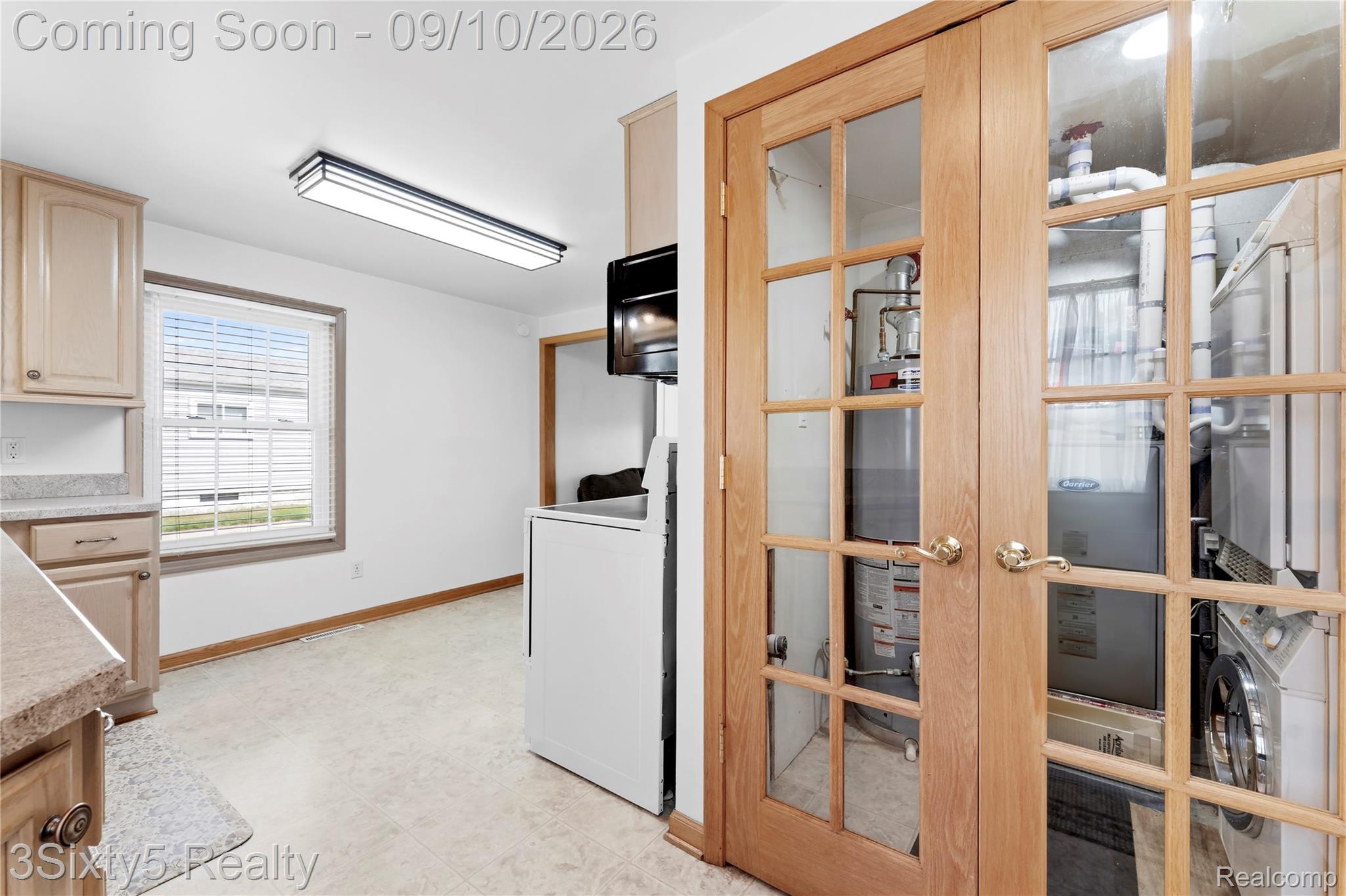 25674 Maywood Street Property Photo 6