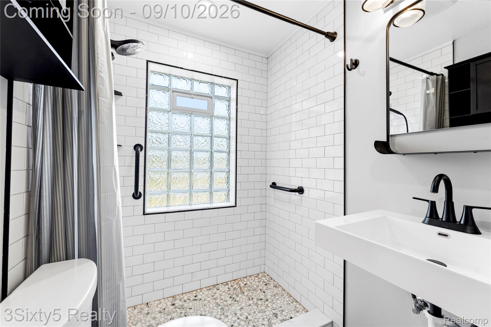 25674 Maywood Street Property Photo 15