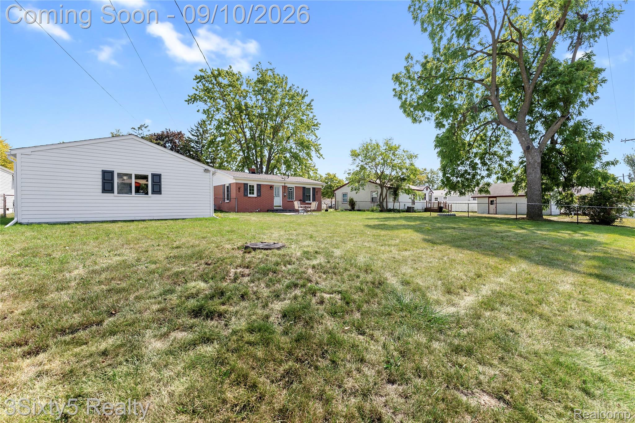 25674 Maywood Street Property Photo 20