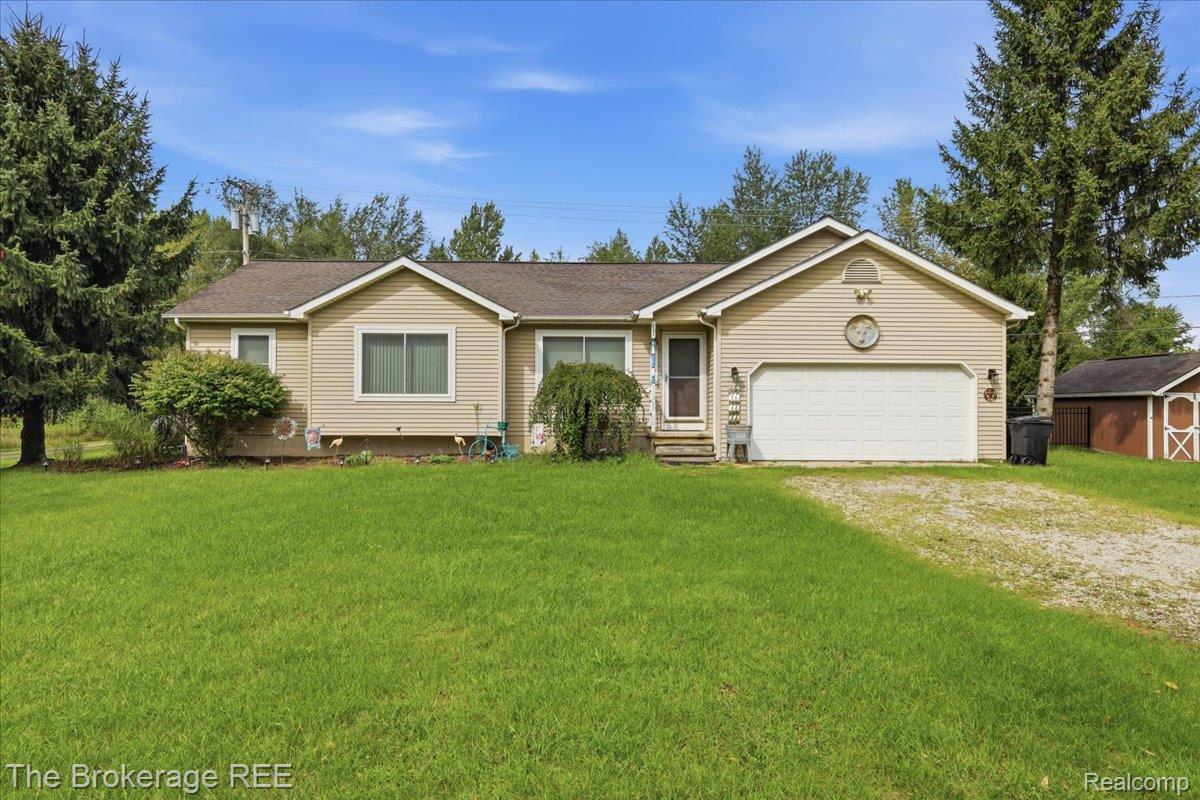 11282 Silver Lake Road Property Photo 1
