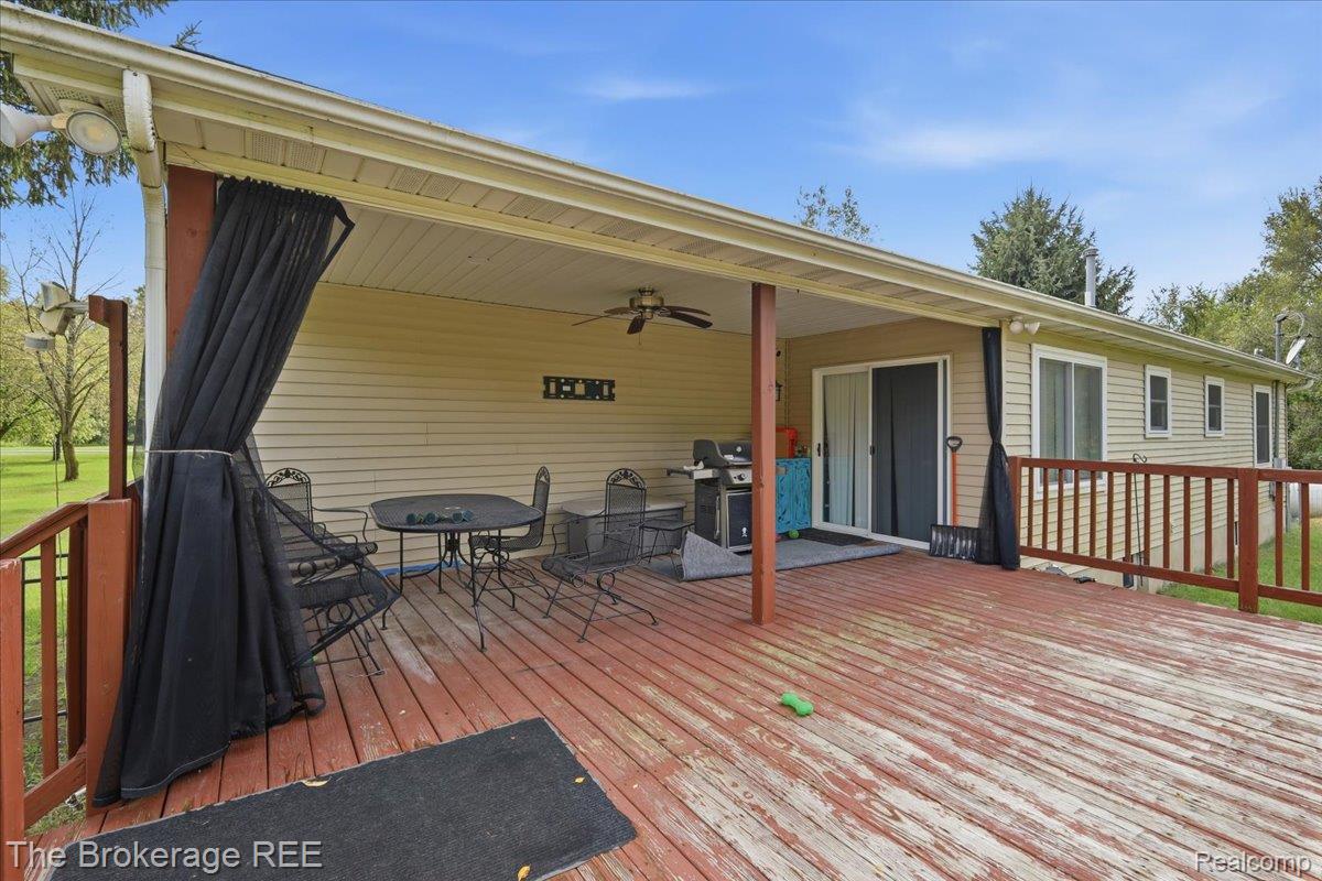 11282 Silver Lake Road Property Photo 28